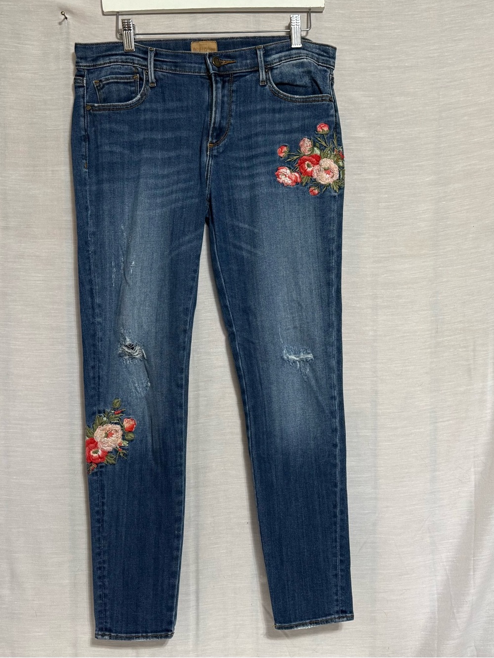 Driftwood Beau Floral Embroidered Skinny Jeans Size 28 NWOT